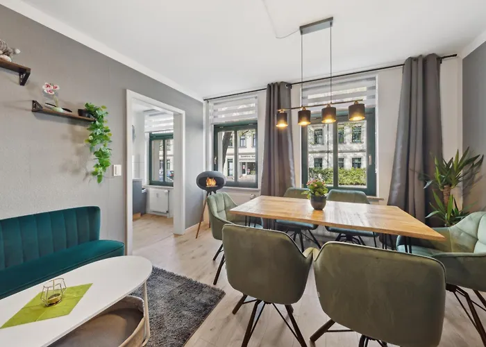 Dresdenstay Gemuetlich Und Modern Mit Kamin Und Ps4