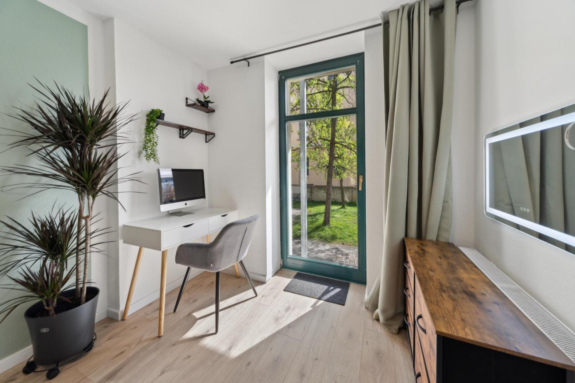Apartment Dresdenstay Gemuetlich Und Modern Mit Kamin Und Ps4