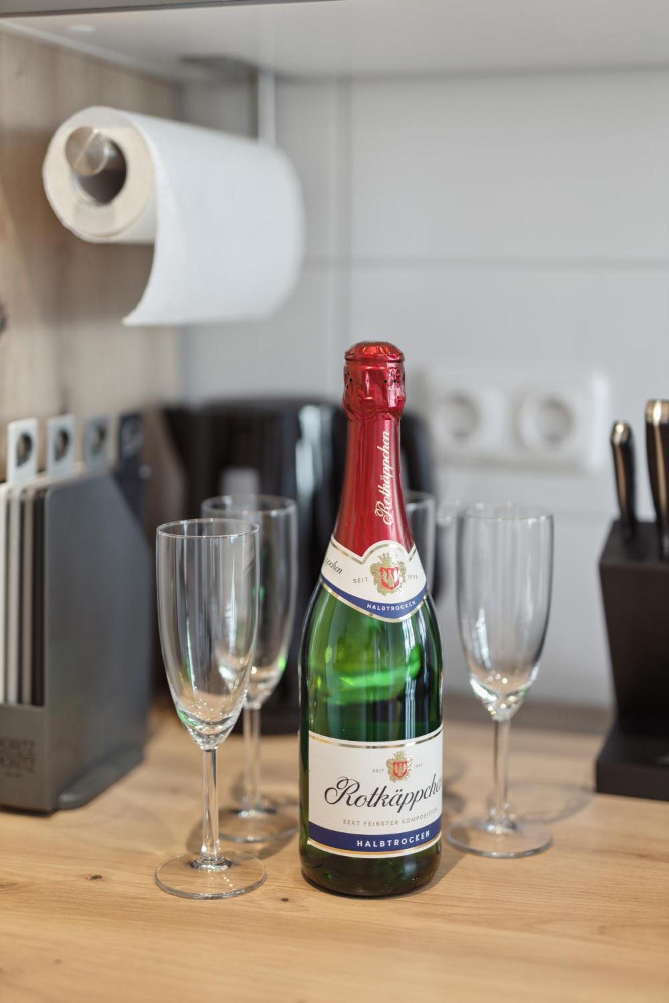 Dresdenstay Gemuetlich Und Modern Mit Kamin Und Ps4 Apartment